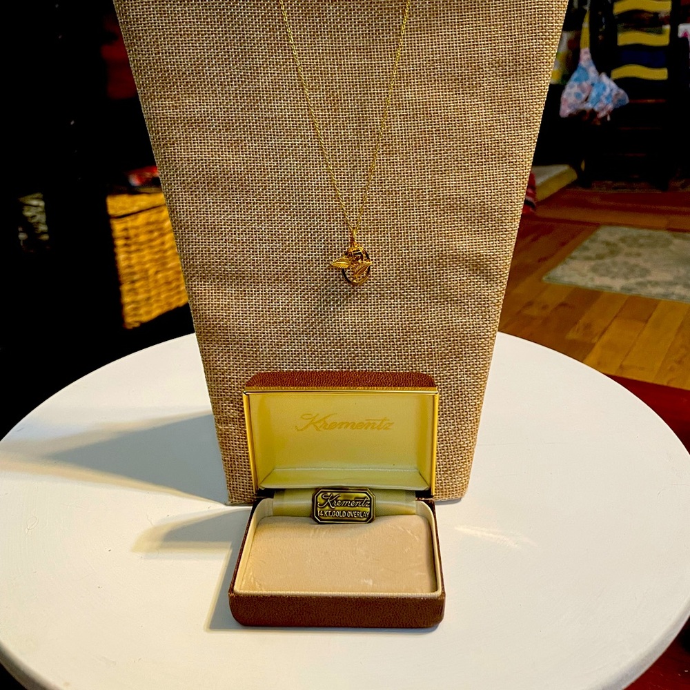 Vintage Krementz 4 piece collection